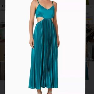 Elle Zeitoune turquoise gown